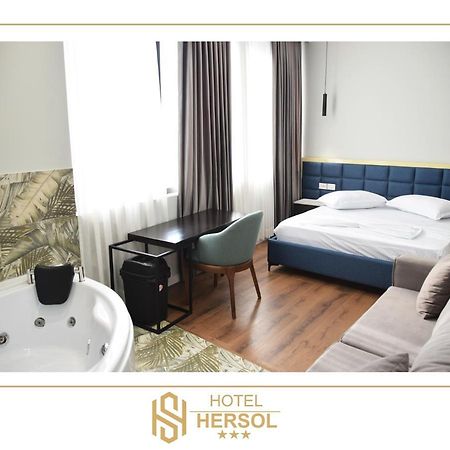 דורס Hotel Hersol מראה חיצוני תמונה