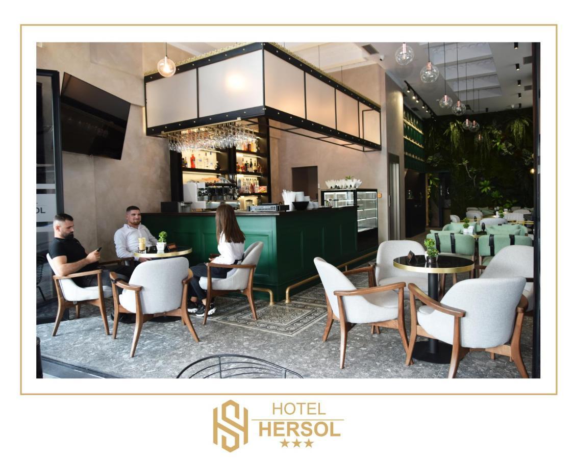 דורס Hotel Hersol מראה חיצוני תמונה