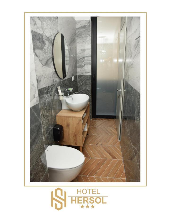 דורס Hotel Hersol מראה חיצוני תמונה